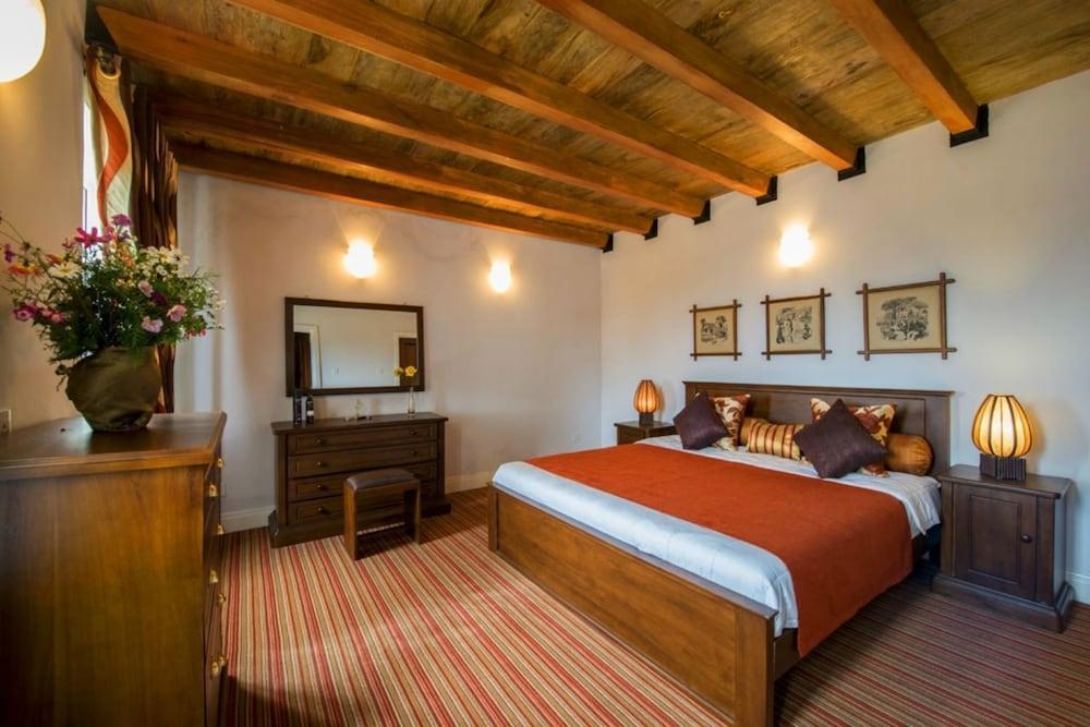 Kent Cottage Нувара Елия Екстериор снимка